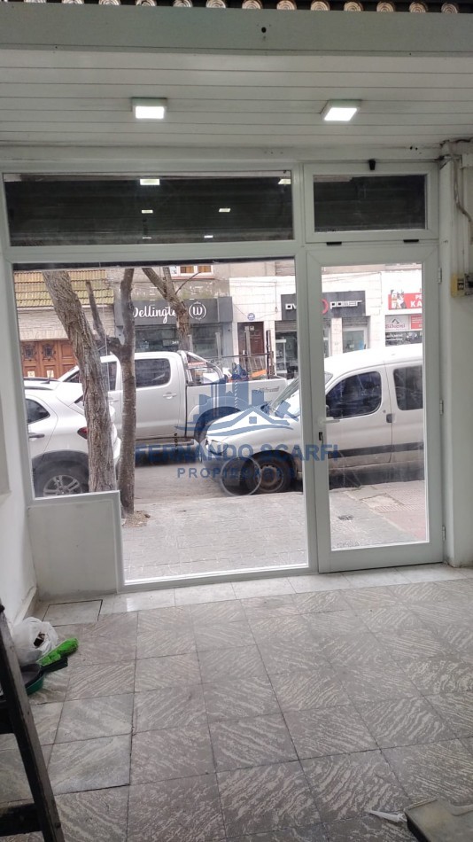 Alquiler local comercial zona Centro 100m2