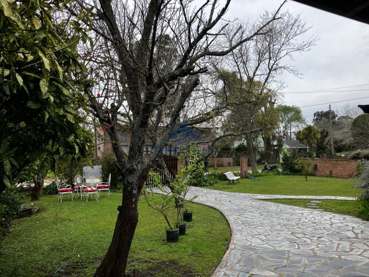 VENTA CHALET 6 AMB CON PISCINA EN LA FLORIDA