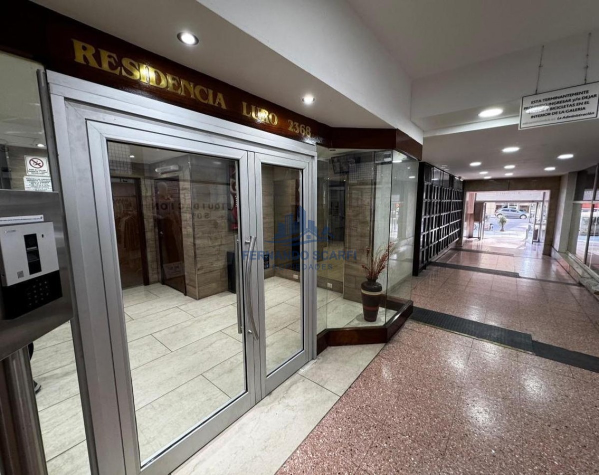 Venta departamento de 3 Ambientes al frente con balcon Centro
