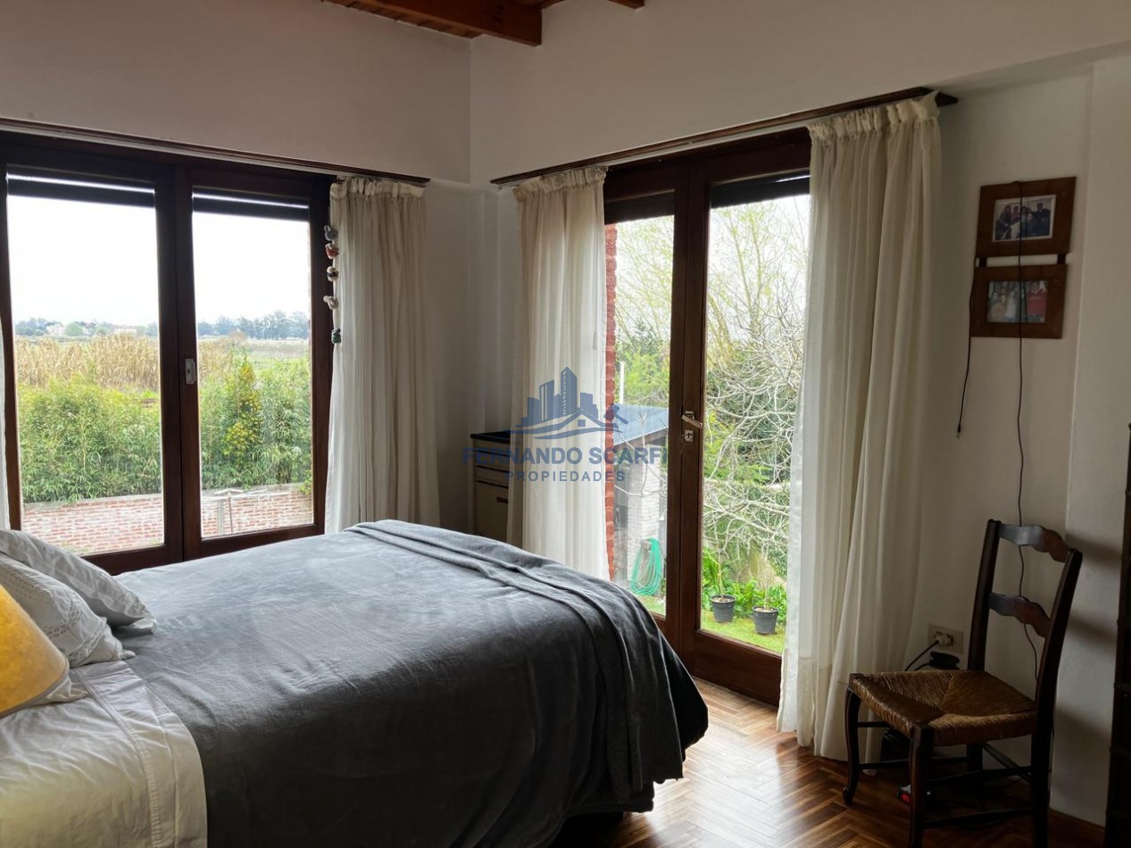 VENTA CHALET 6 AMB CON PISCINA EN LA FLORIDA