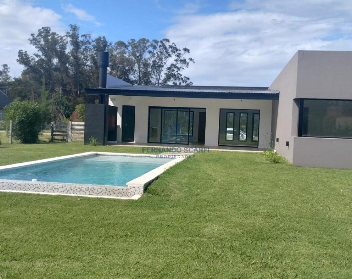 CHALET A ESTRENAR DE 5 AMBIENTES CON PISCINA Y PARQUE EN HARAS DEL MAR - CLUB DE CAMPO